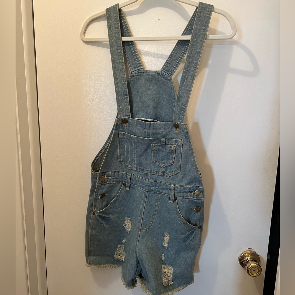 NWOT - Distressed Short Overalls